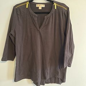 Black Michael Kors top with zipper detail size XL